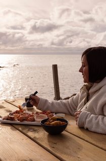 413134 lobster shop