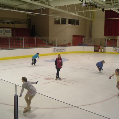 Aberdeen Linx Ice Arena Skate School4