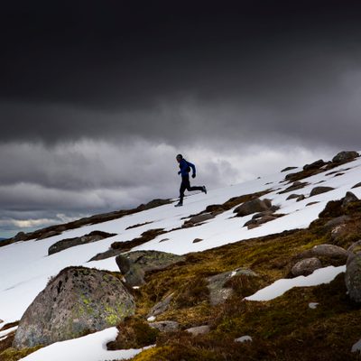Walking Lochnagar Munro 056 RS