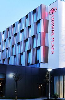 Crowne plaza aberdeen